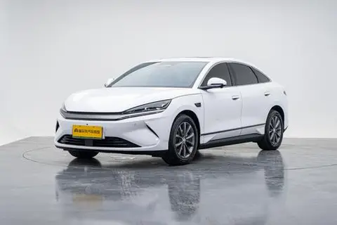 BYD 秦L EV 2025