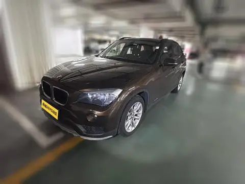BMW X1 2015 — фото 1