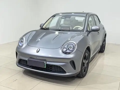 ORA 好猫 2025