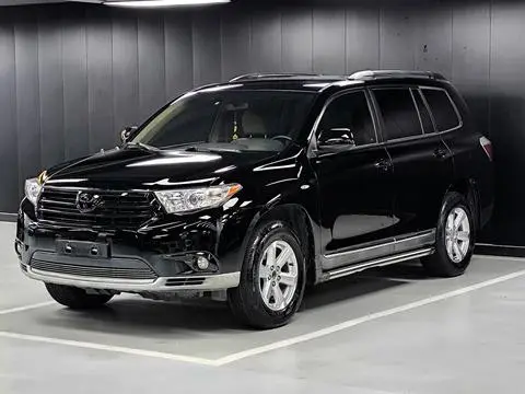 Toyota Highlander 2012 — фото 1