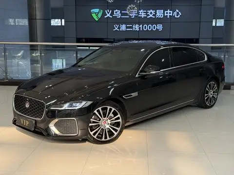 Jaguar XFL 2025
