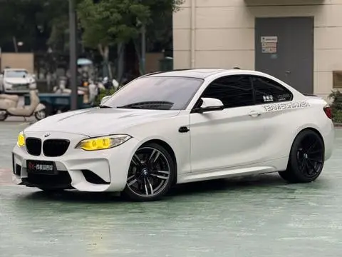 BMW M2 2016