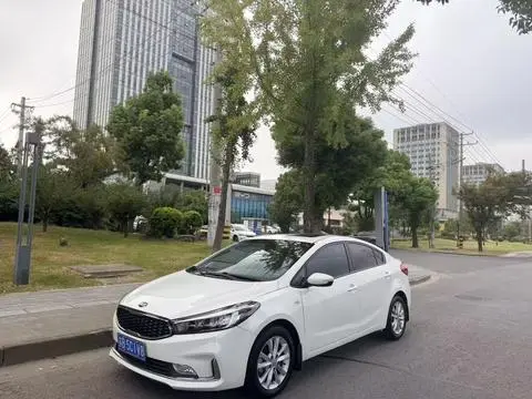 Kia K3 2016