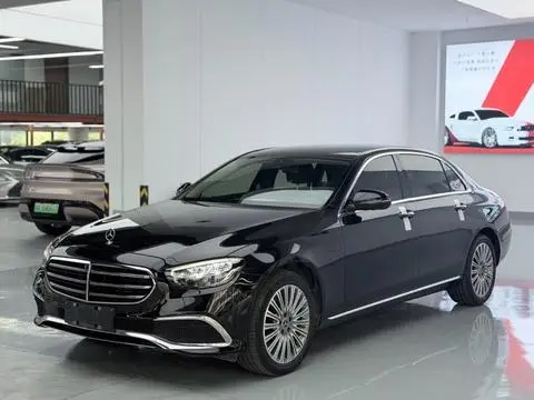 Mercedes-Benz E-Class 2022