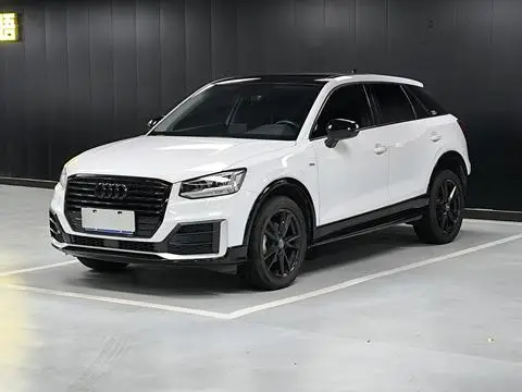 Audi Q2L 2018