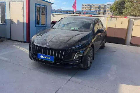 Hongqi E-QM5 2023