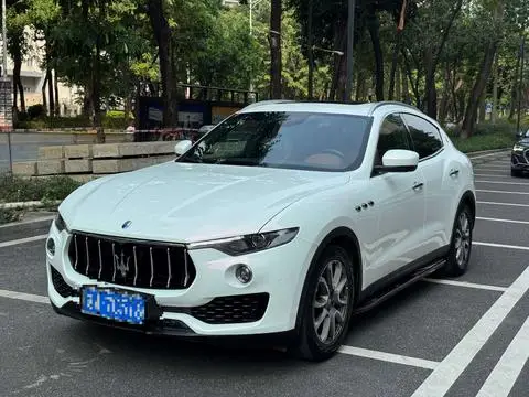 Maserati Levante 2016