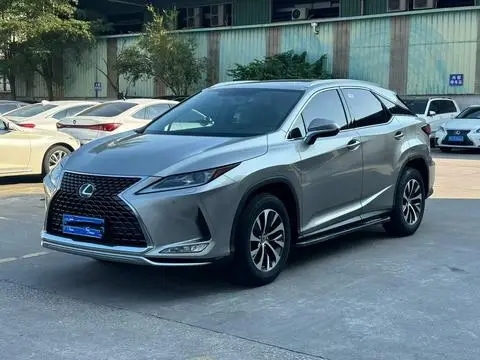 Lexus RX 2020