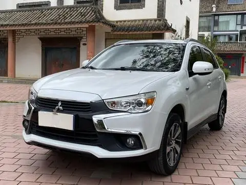 Mitsubishi 劲炫ASX 2016 — фото 1