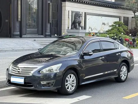 Nissan Teana 2013
