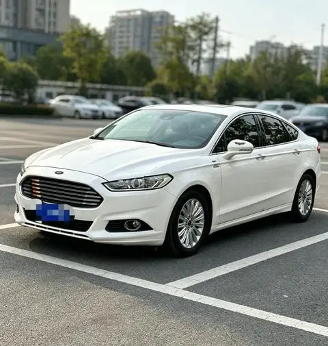 Ford 蒙迪欧 2013