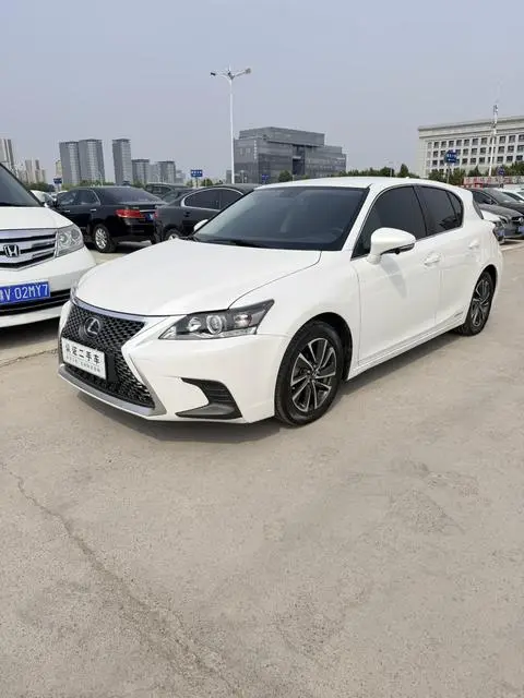 Lexus CT 2017