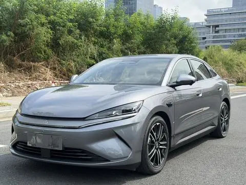 BYD 秦L EV 2025