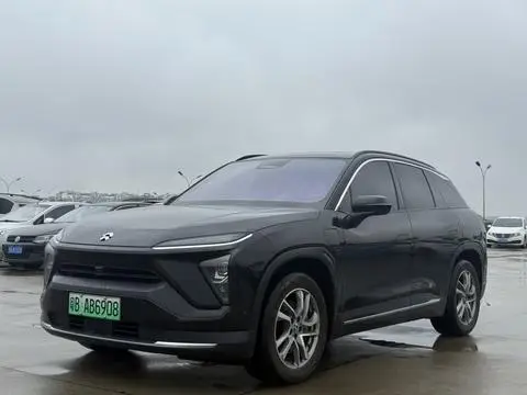 NIO ES6 2020