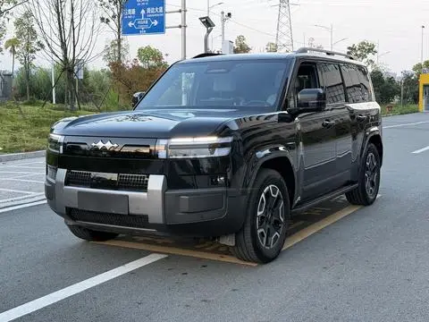 BYD Leopard 钛7 PHEV 2025