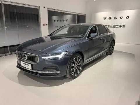 Volvo S90 2025