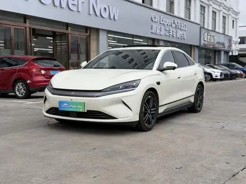 BYD 秦L EV 2025