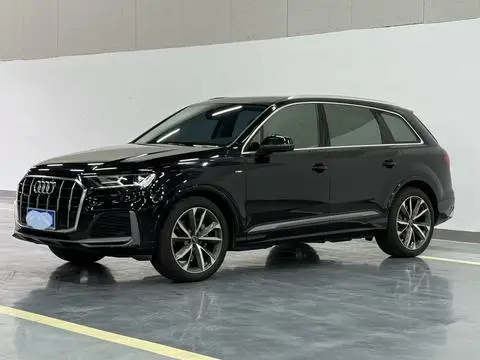 Audi Q7 2022