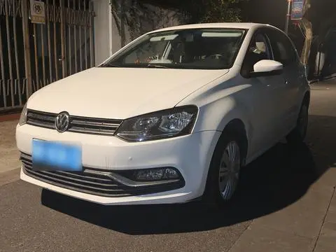 Volkswagen Polo 2016 — фото 1