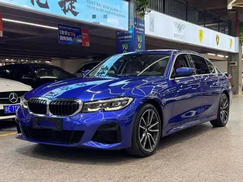 BMW 3 Series 2021 — фото 1