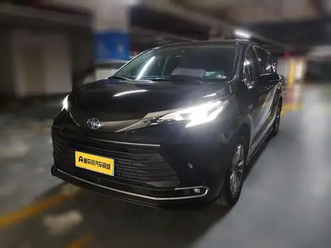 Toyota 赛那 2023