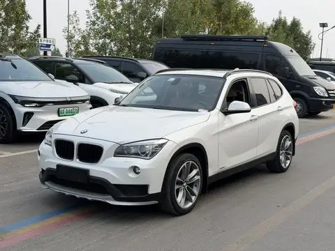 BMW X1 2015 — фото 1