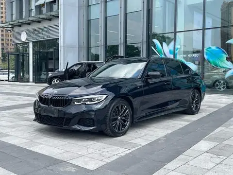 BMW 3 Series 2022 — фото 1