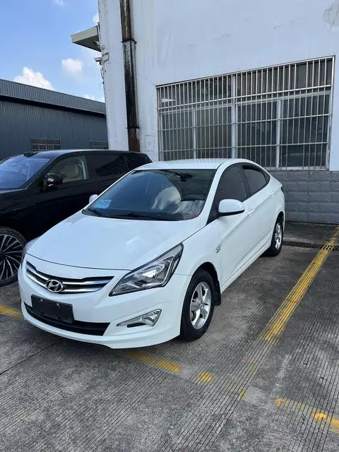 Hyundai 瑞纳 2016