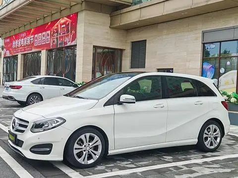 Mercedes-Benz B-Class 2015