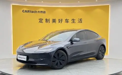 Tesla Model 3 2025