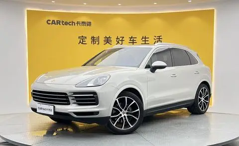 Porsche Cayenne 2022 — фото 1