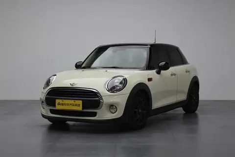 MINI MINI 2018