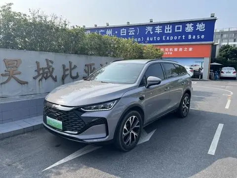 BYD Tang DM 2025