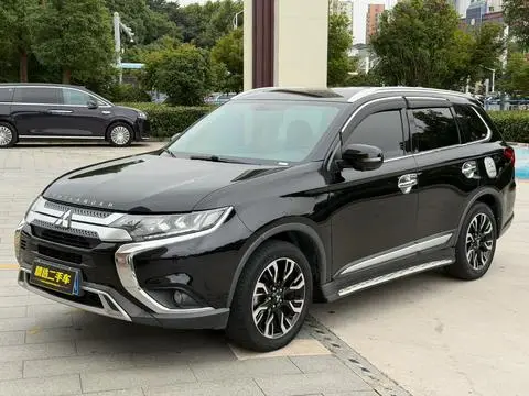 Mitsubishi 欧蓝德 2019