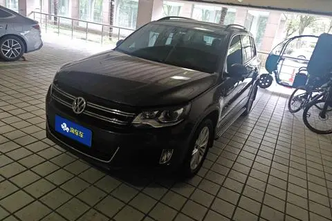 Volkswagen Tiguan 2016 — фото 1
