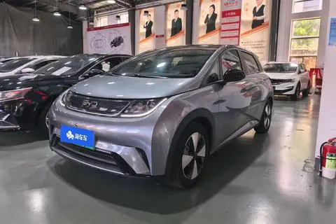 BYD Dolphin 2023 — фото 1