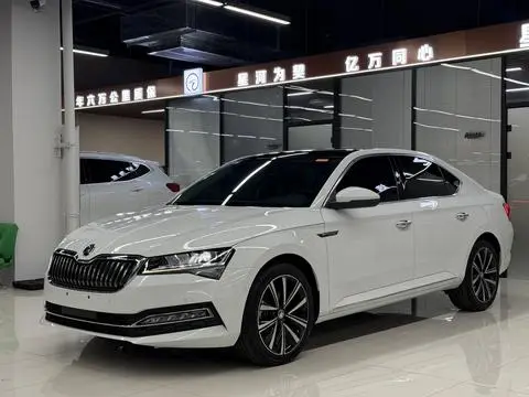 Skoda Superb 2024