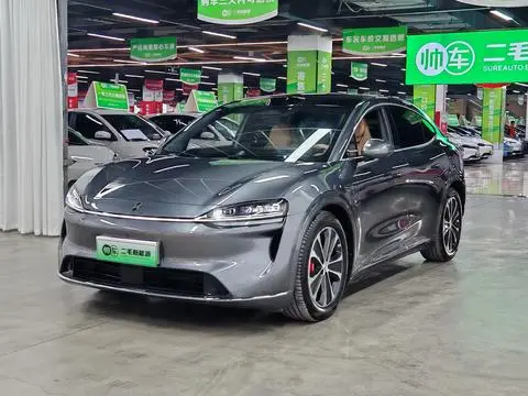 Luxeed R7 2026
