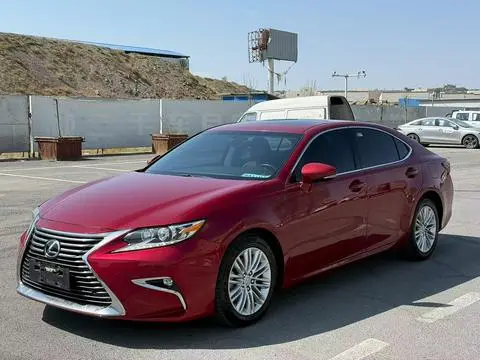 Lexus ES 2016