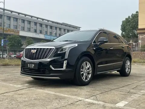 Cadillac XT5 2022 — фото 1