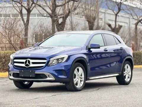 Mercedes-Benz GLA 2016