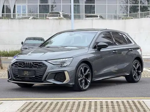 Audi A3 2024 — фото 1