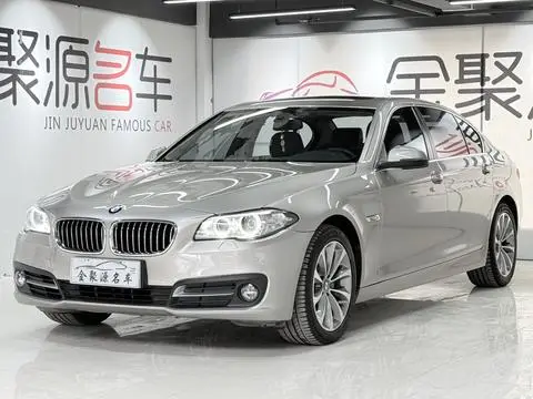 BMW 5 Series 2017 — фото 1