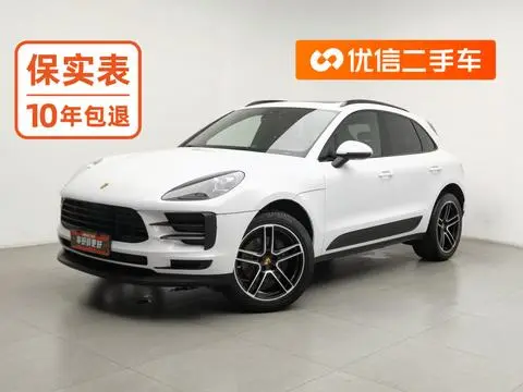Porsche Macan 2021