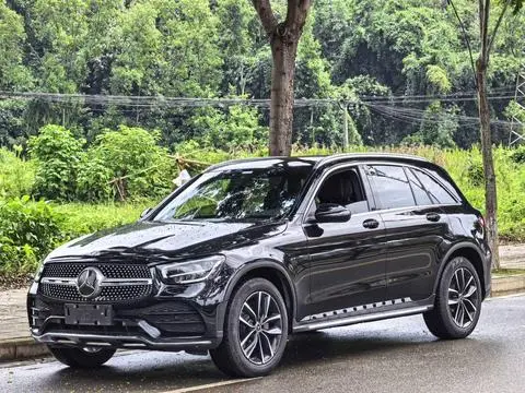 Mercedes-Benz GLC 2021 — фото 1