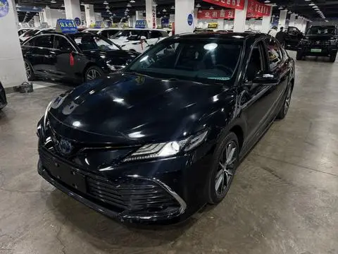 Toyota Camry 2021