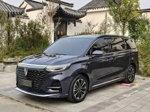 Roewe iMAX8 2021
