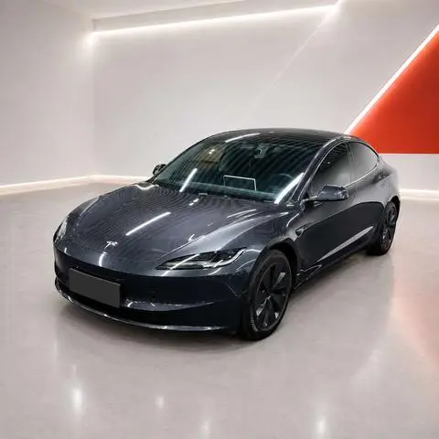 Tesla Model 3 2025