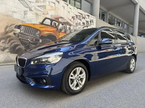 BMW 2 Series 旅行车 2016