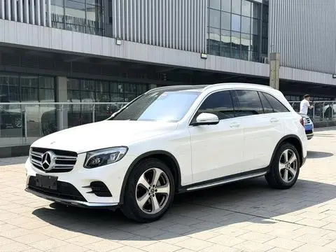 Mercedes-Benz GLC 2017 — фото 1